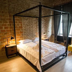 4* Apart Otel Halytskyi District Yakınında 41 M2 Stüdyo , 1 Banyolu